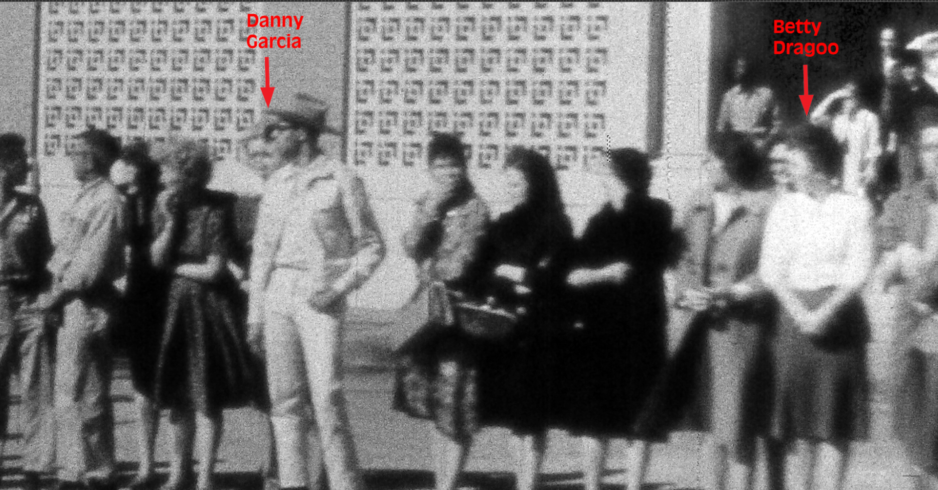 Ochus Campbell And Betty Dragoo In Altgens 6 Prayer Man ochus-campbell-and-betty-dragoo-in-altgens-6-prayer-man